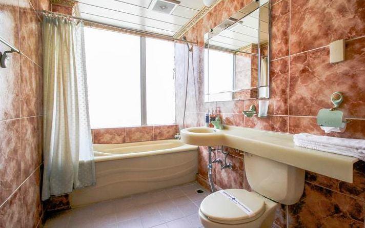 Geoje Tourist Hotel Eksteriør bilde