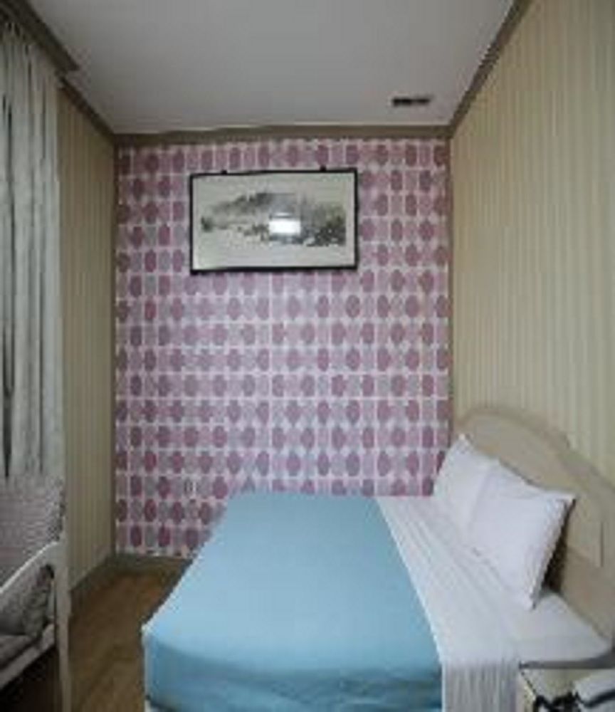 Geoje Tourist Hotel Eksteriør bilde